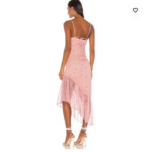 Beautiful dress from revolve !